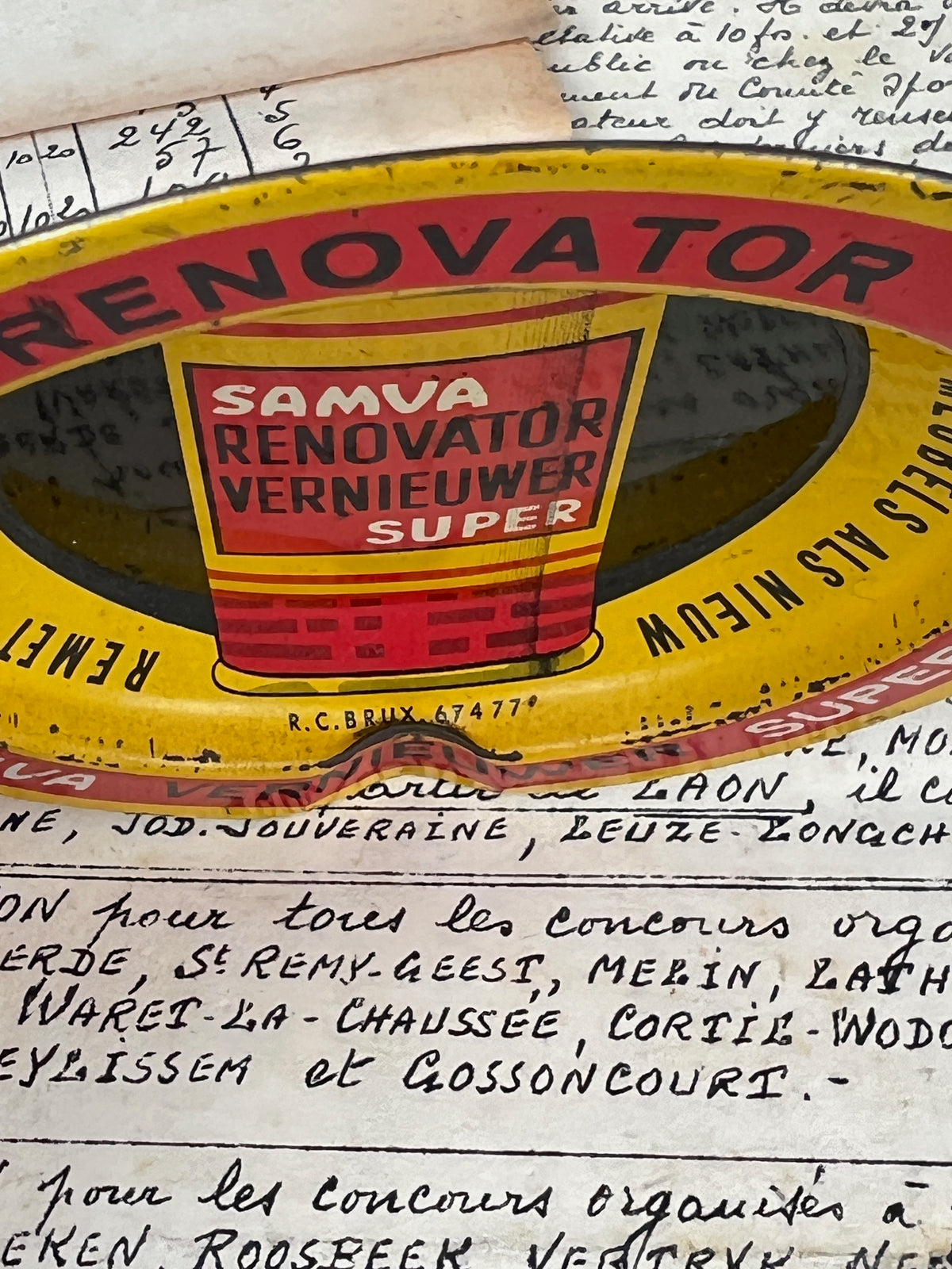 Ancien cendrier publicitaire Samva Renovator en métal