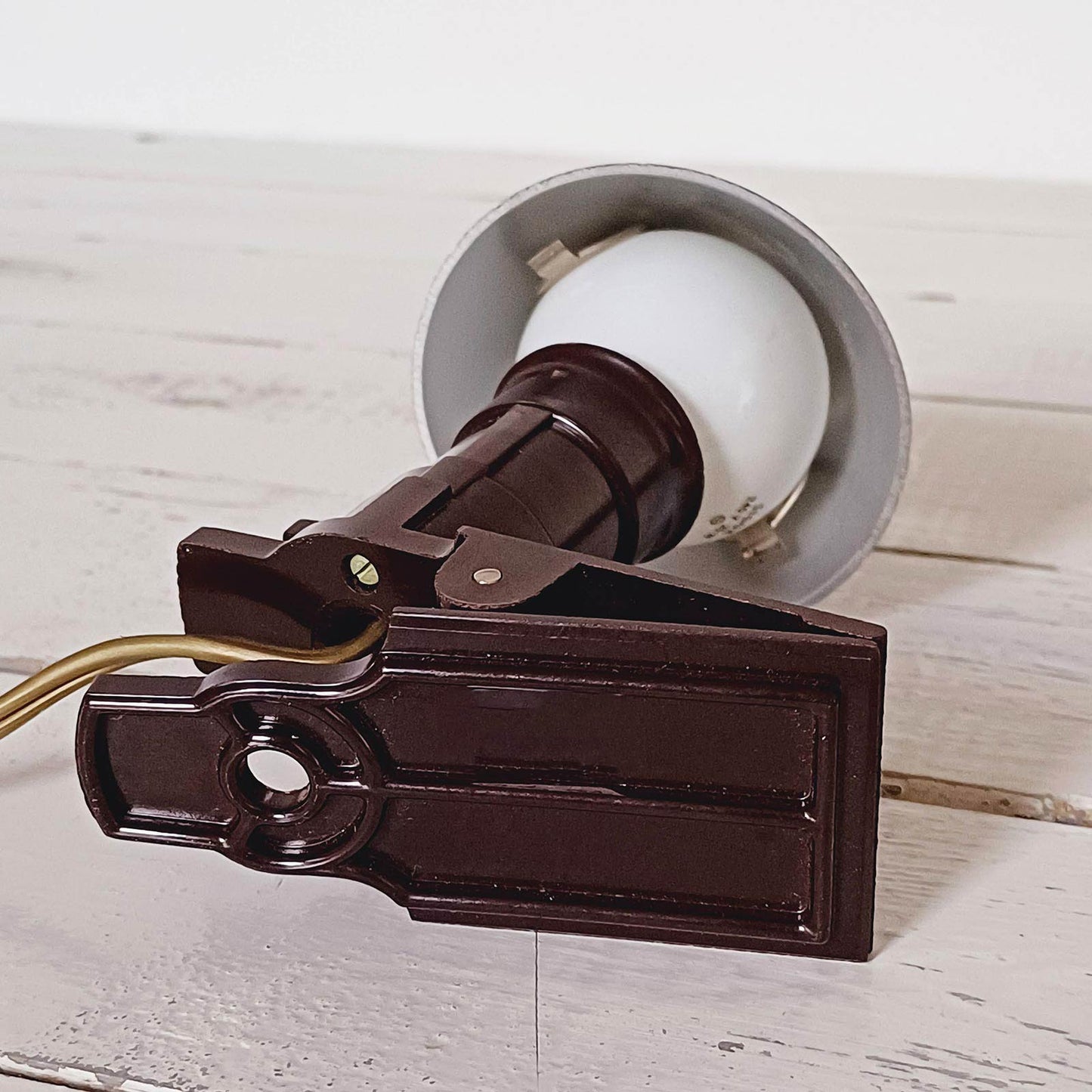 Lampe champignon à pince ancienne en bakélite