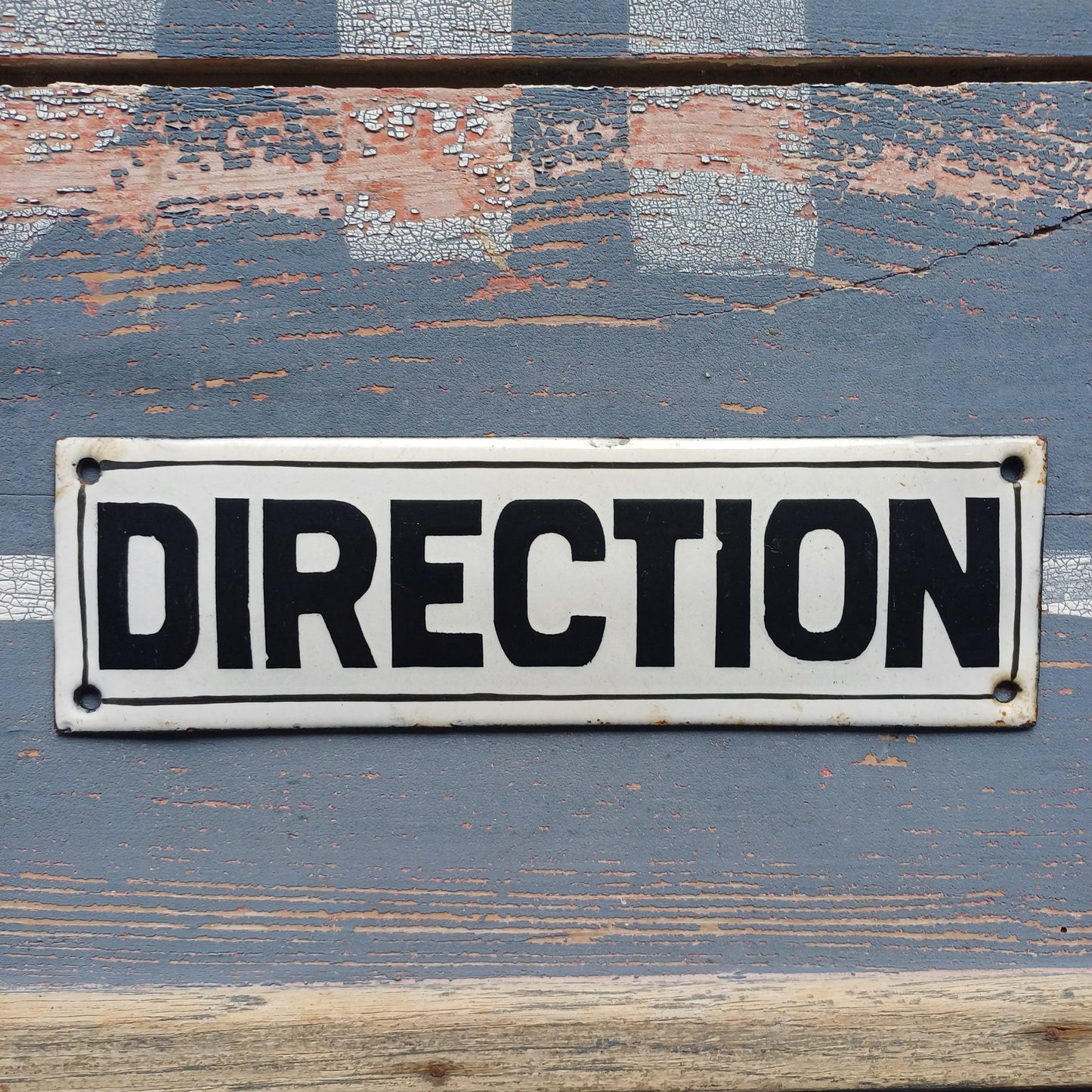 Plaque d'utilité émaillée - Direction