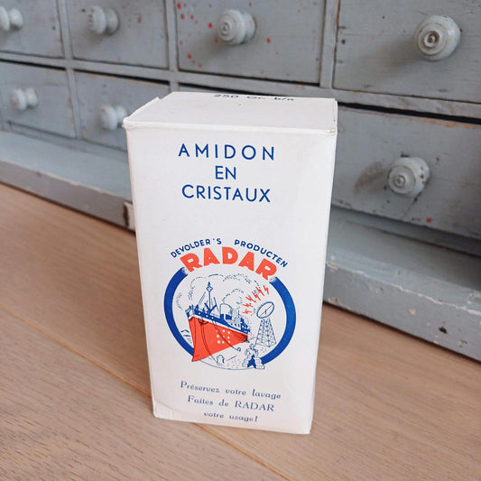 Ancienne boîte pleine d’amidon Radar en carton, graphisme bleu et rouge, emballage vintage en excellent état.