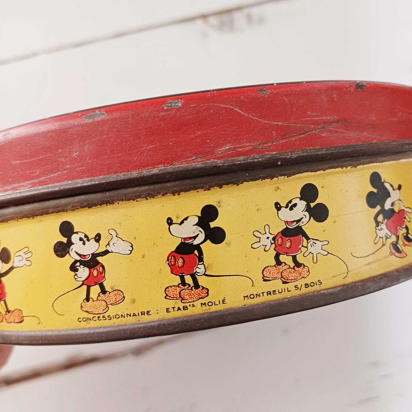 Ancienne boite en tôle tithographiée Mickey Mouse - Walt Disney