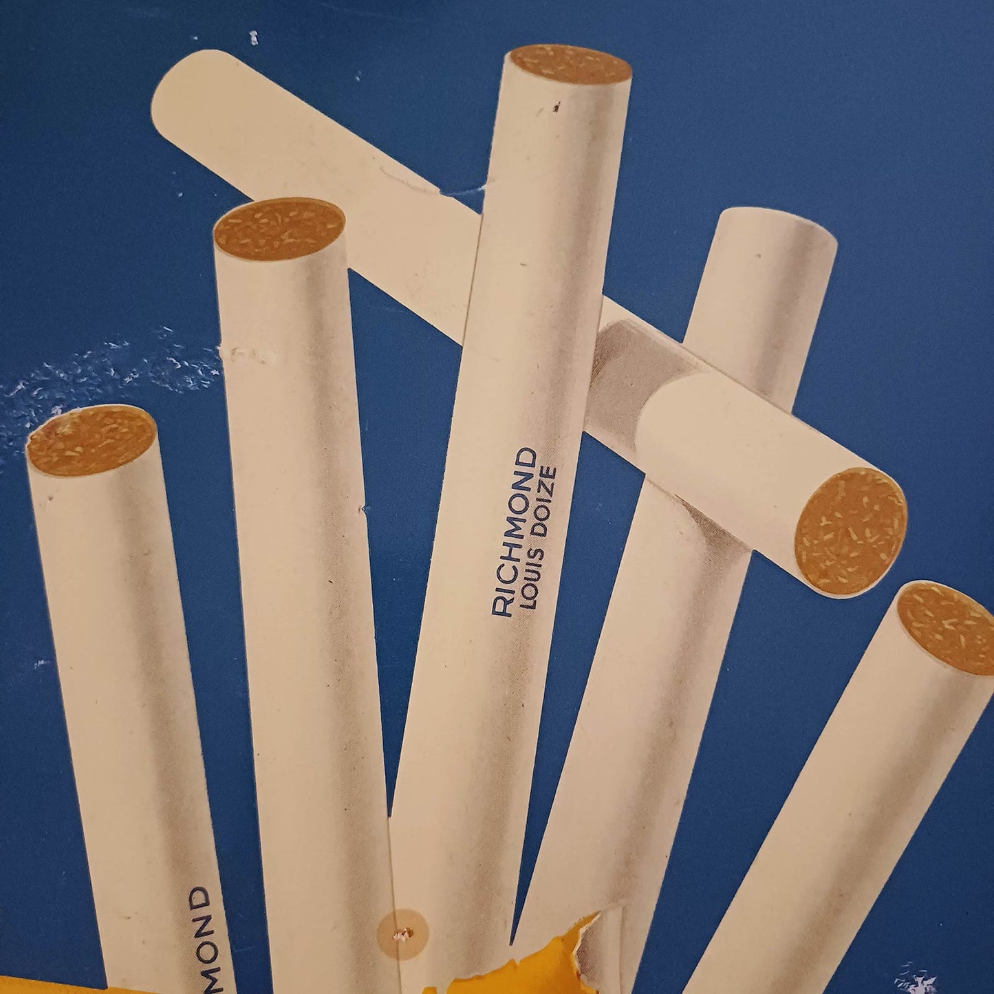 Tôle lithographiée avec dos cartonné – Cigarettes Richmond Louis Doize Liège (Années 1950)