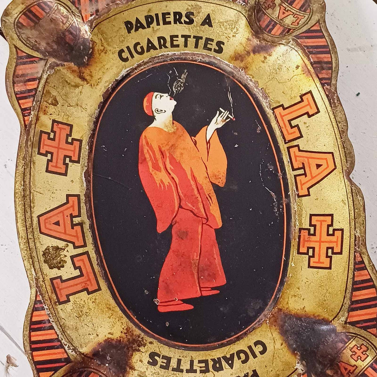 Cendrier en tôle Rizla LA+ - Circa 1920