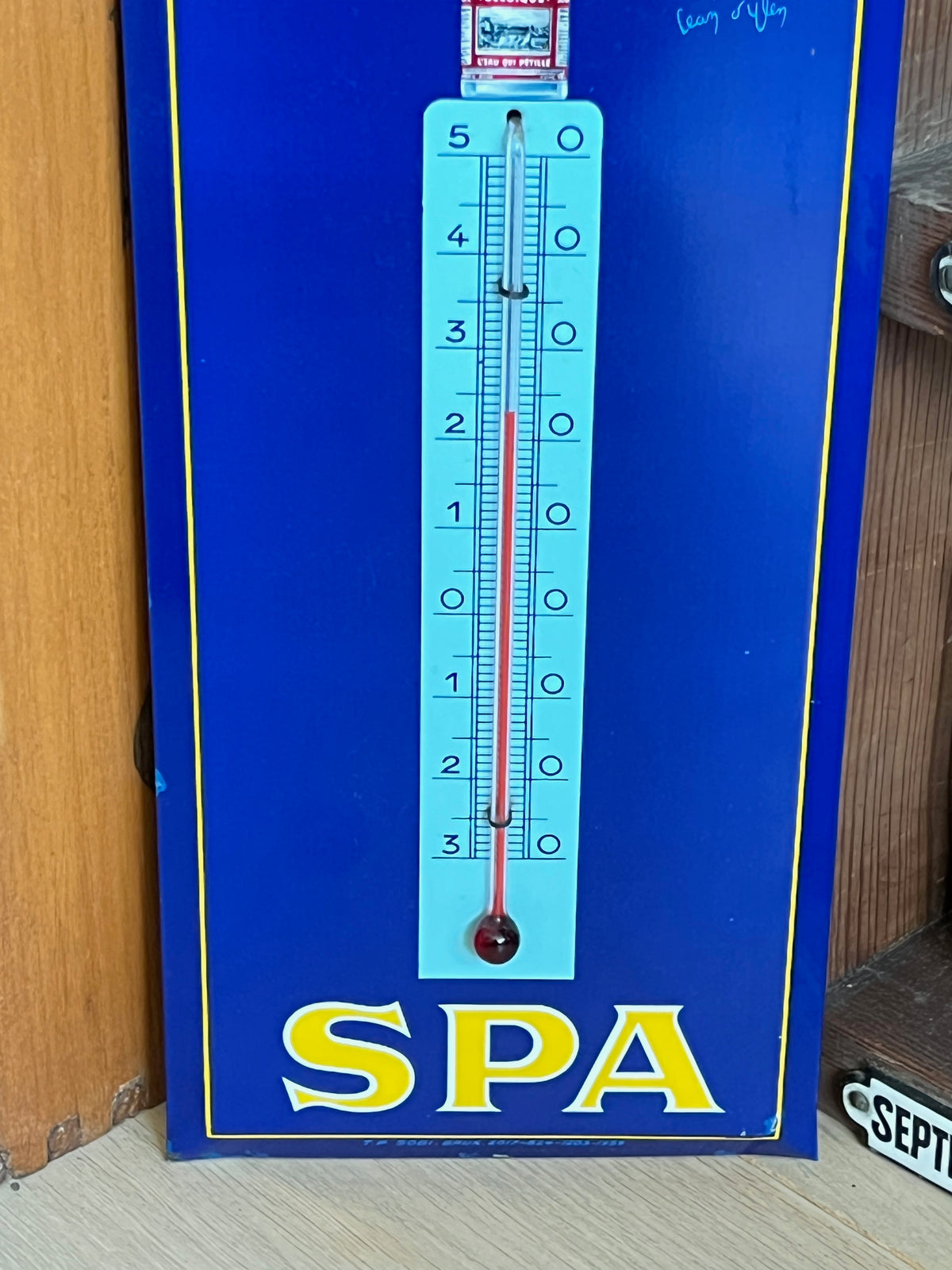 Ancien thermomètre publicitaire SPA en tôle lithographiée